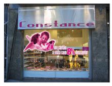 Vitrine - Cliente: Constance